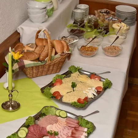 Hotel Ratskeller 3*